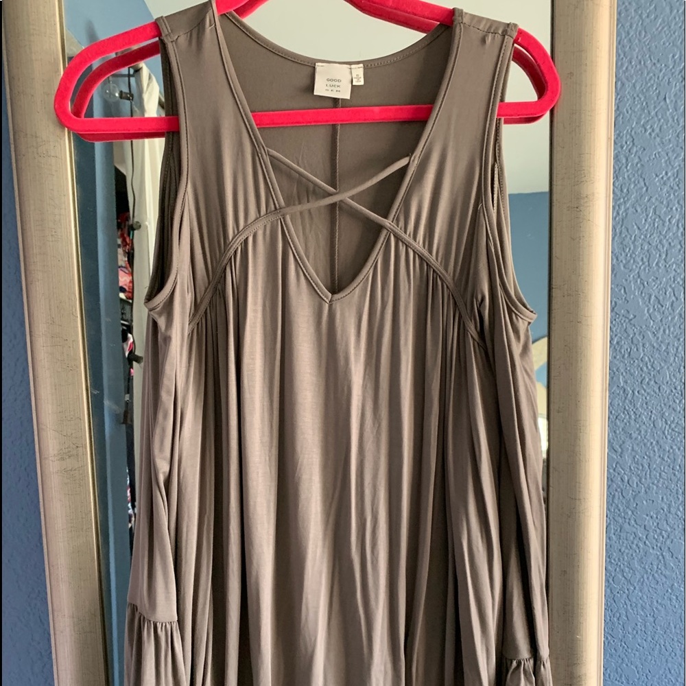 Long sleeve brown dress!